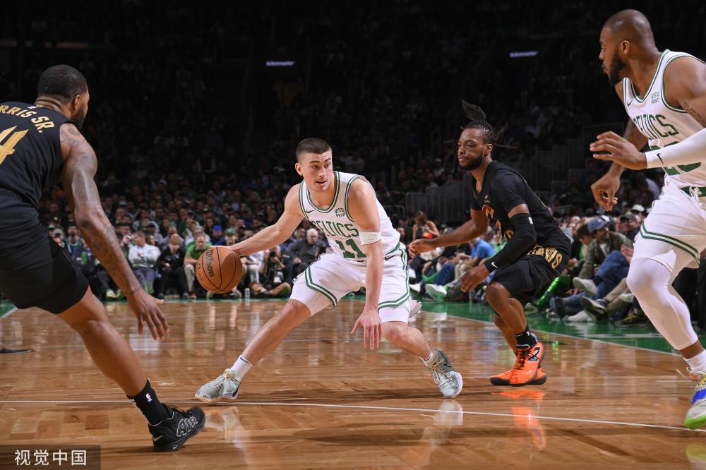 看到了他作 看到了他作