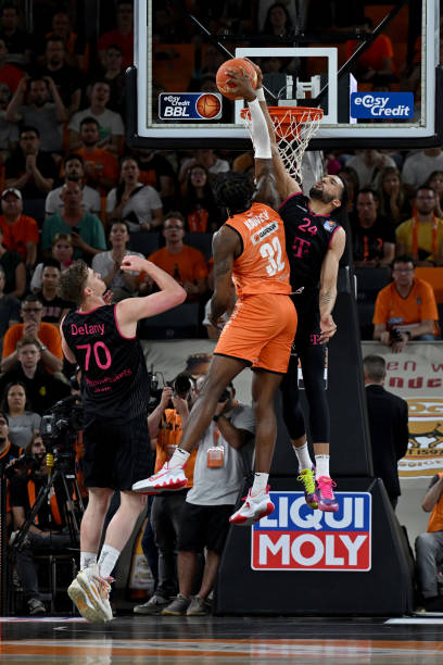 员过往争议 员过往争议