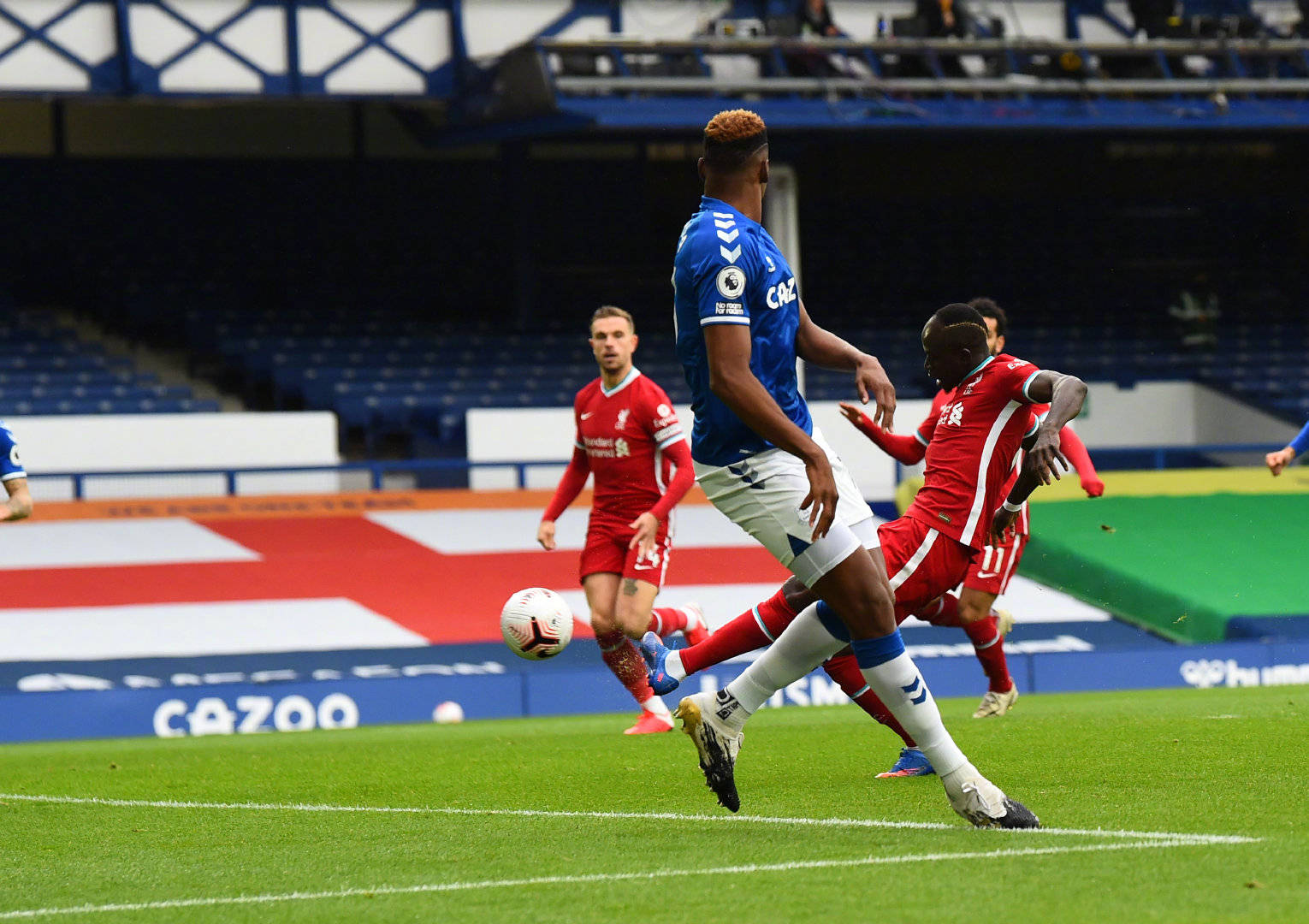 技术兼备的 技术兼备的